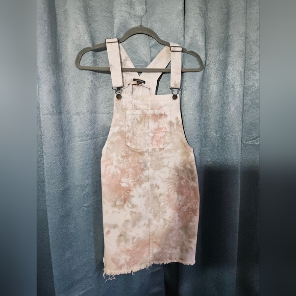 wild fable Dresses & Skirts - Wild Fable Cream/Pink/Green Tye Dyed Overalls Mini Dress - Size Medium - EUC